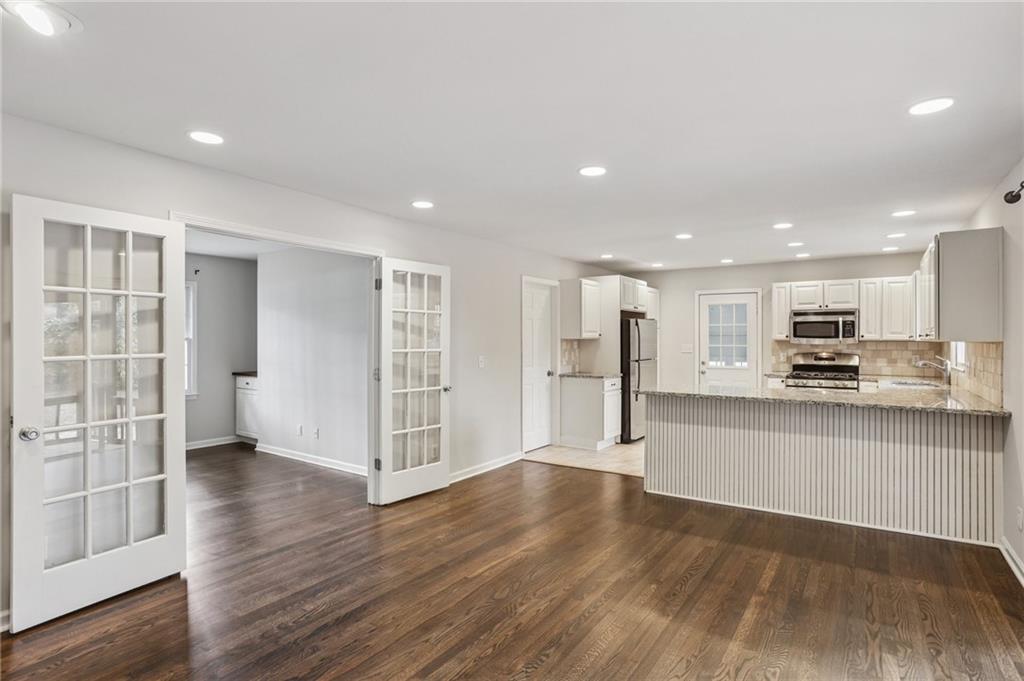 368 Windsor Drive SW