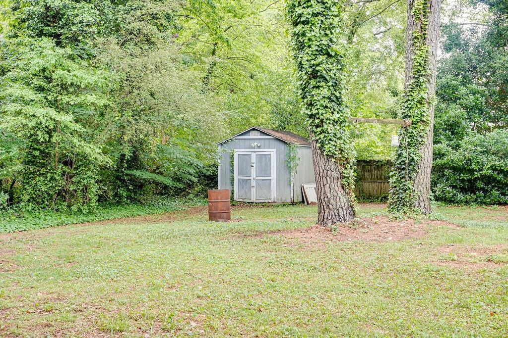 2621 Manor Place, Ellenwood, Georgia image 8