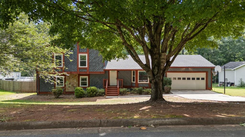 9725 Loblolly Lane