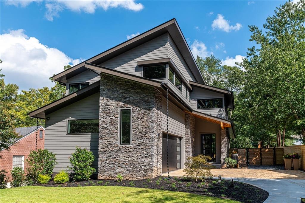 206 Mead Road