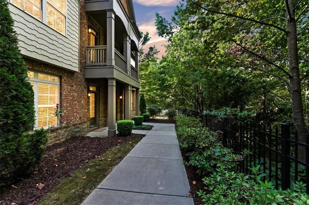 116 Festoon Court