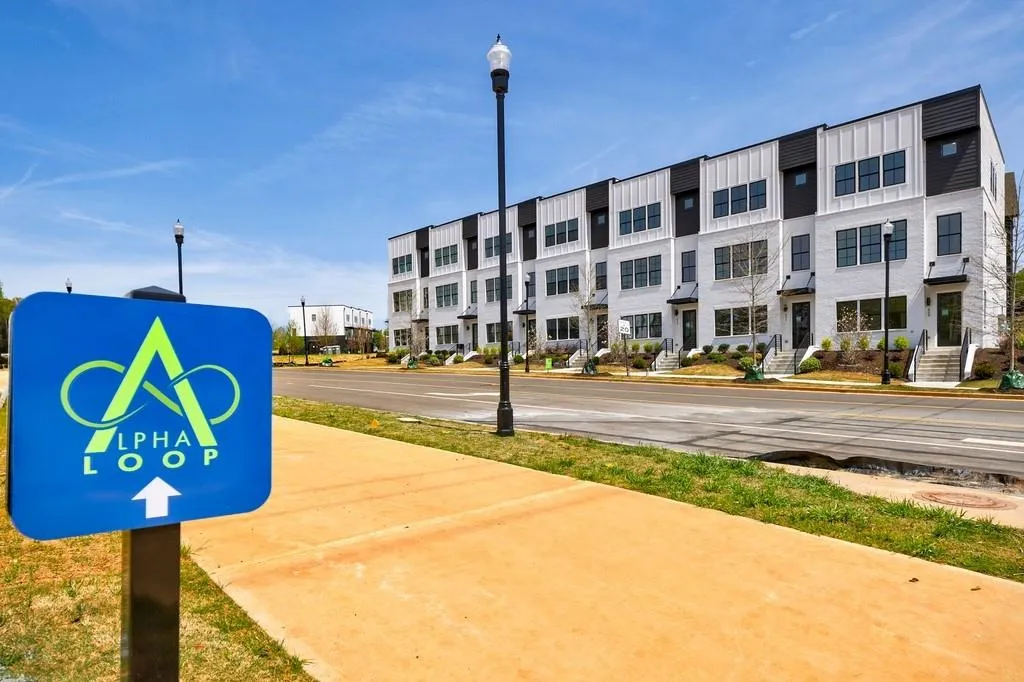 Alpharetta, Georgia 30009, United States, 4 Bedrooms Bedrooms, ,4 BathroomsBathrooms,Residential,Coming Soon,95502