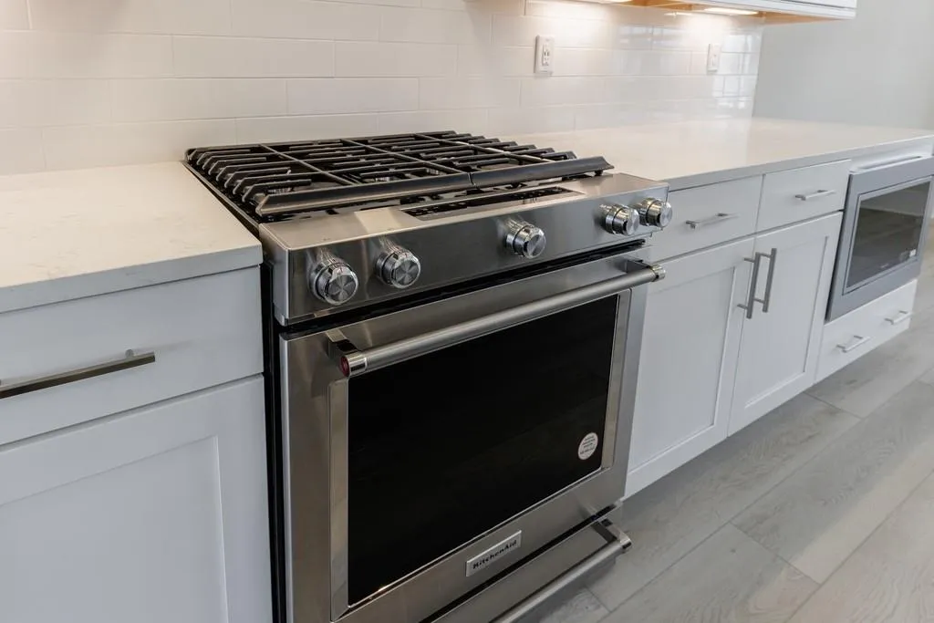 Alpharetta, Georgia 30009, United States, 4 Bedrooms Bedrooms, ,4 BathroomsBathrooms,Residential,Coming Soon,95502