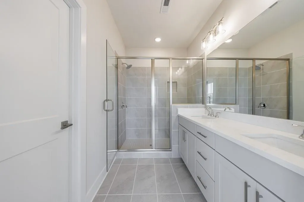 Alpharetta, Georgia 30009, United States, 4 Bedrooms Bedrooms, ,4 BathroomsBathrooms,Residential,Coming Soon,95502