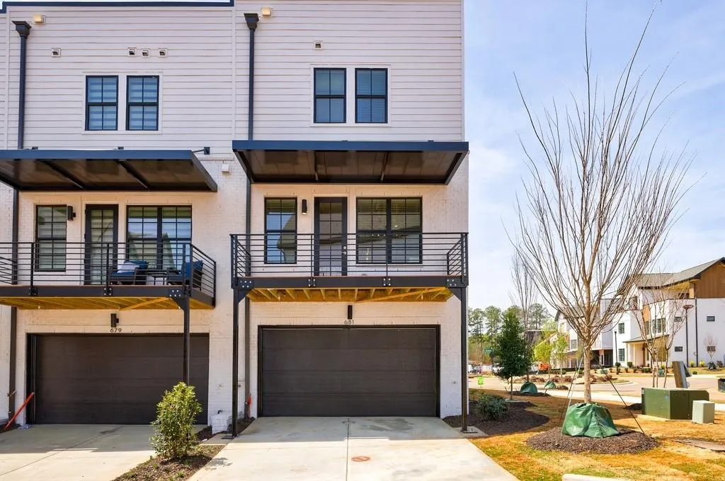 Alpharetta, Georgia 30009, United States, 4 Bedrooms Bedrooms, ,4 BathroomsBathrooms,Residential,Coming Soon,95502