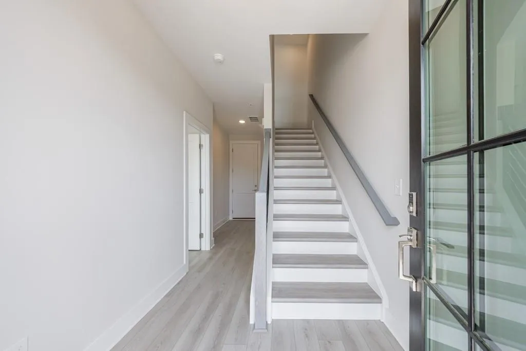 Alpharetta, Georgia 30009, United States, 4 Bedrooms Bedrooms, ,4 BathroomsBathrooms,Residential,Coming Soon,95502