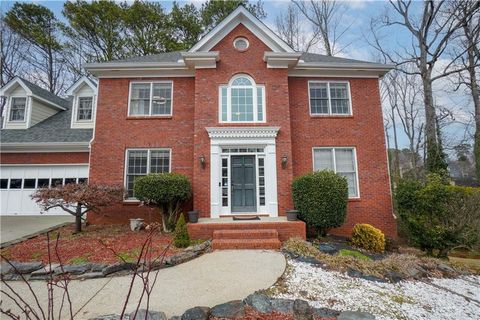 Homes For Sale - 2275 Shore View Way<br/> Suwanee, GA 30024