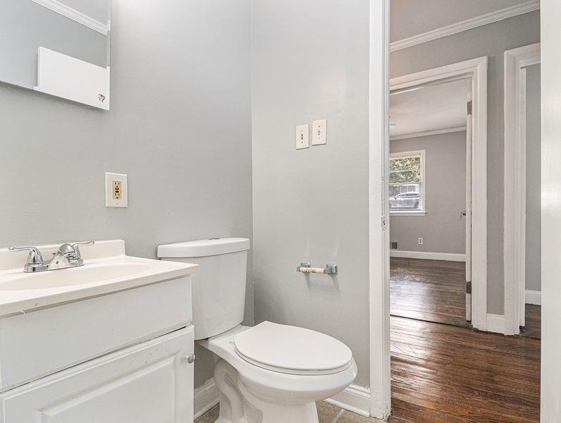 3453 Eisenhower Circle, Atlanta, Georgia image 11