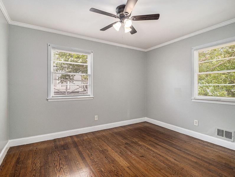 3453 Eisenhower Circle, Atlanta, Georgia image 8