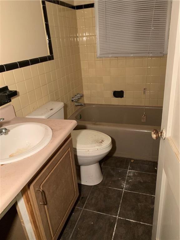 449 Hamilton E Holmes Drive, Atlanta, Georgia image 9