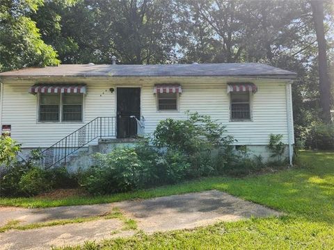 449 Hamilton E Holmes Drive NW Atlanta GA 30318