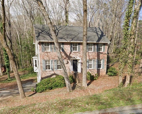 Homes For Sale - 195 Brandenburgh Circle<br/> Fulton County, Roswell, GA 30075