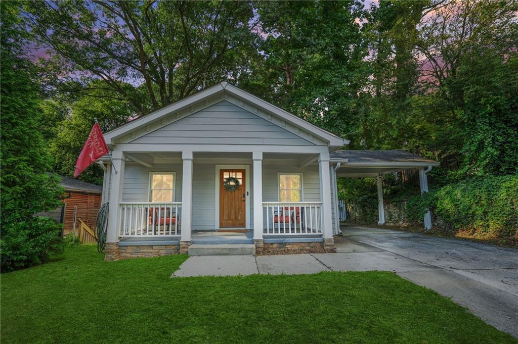 727 Holmes Street NW