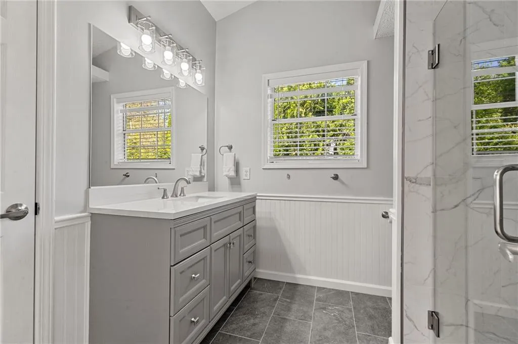 Woodstock, Georgia 30188, United States, 3 Bedrooms Bedrooms, ,2 BathroomsBathrooms,Residential,Pending,110075