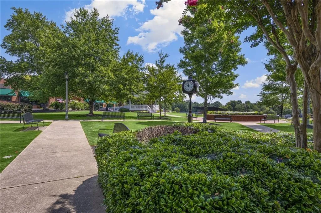 Woodstock, Georgia 30188, United States, 3 Bedrooms Bedrooms, ,2 BathroomsBathrooms,Residential,Pending,110075