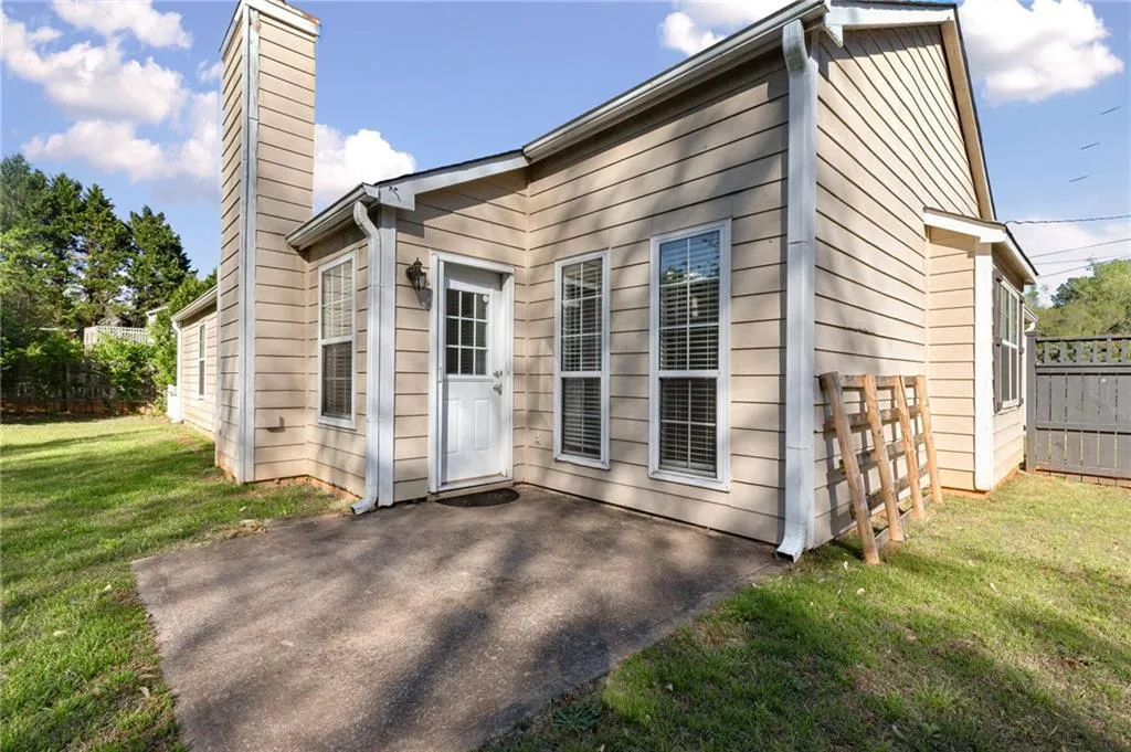 Woodstock, Georgia 30188, United States, 3 Bedrooms Bedrooms, ,2 BathroomsBathrooms,Residential,Pending,110075