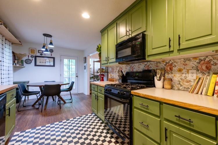 305 Saddle Wood Drive, Canton, Georgia image 7