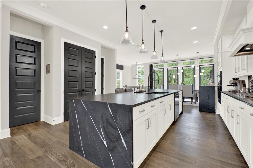 1626 Aldworth Place, Atlanta, Georgia image 11