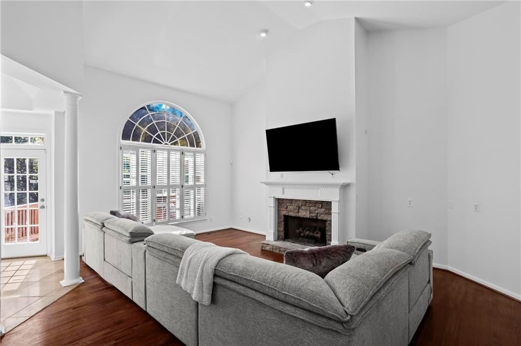 2168 Major Loring Way SW