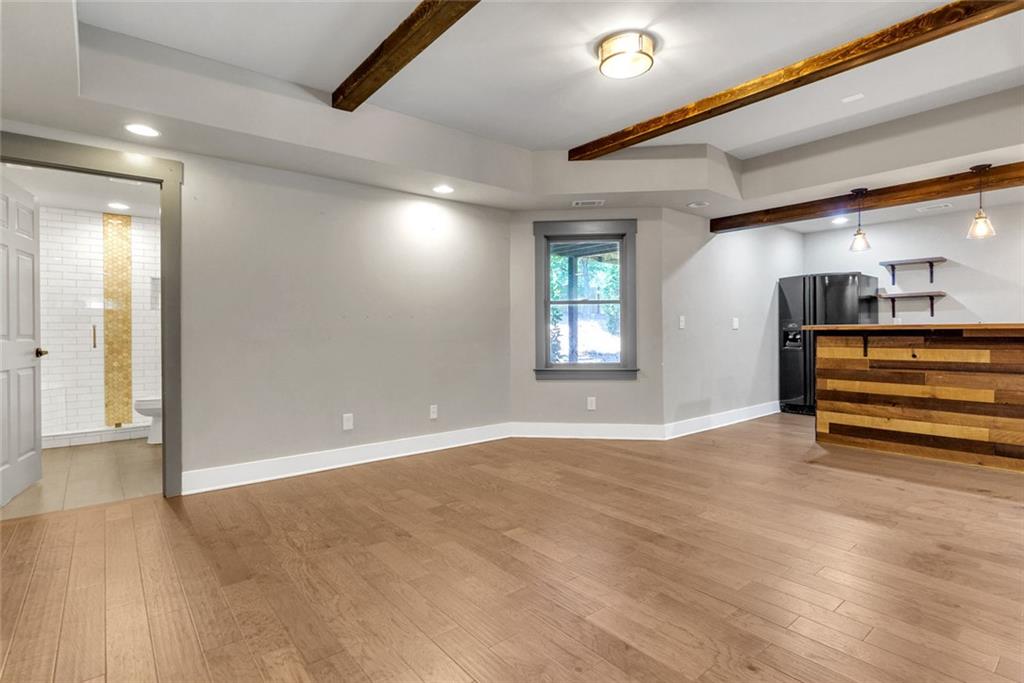 Glen Brooke - Residential