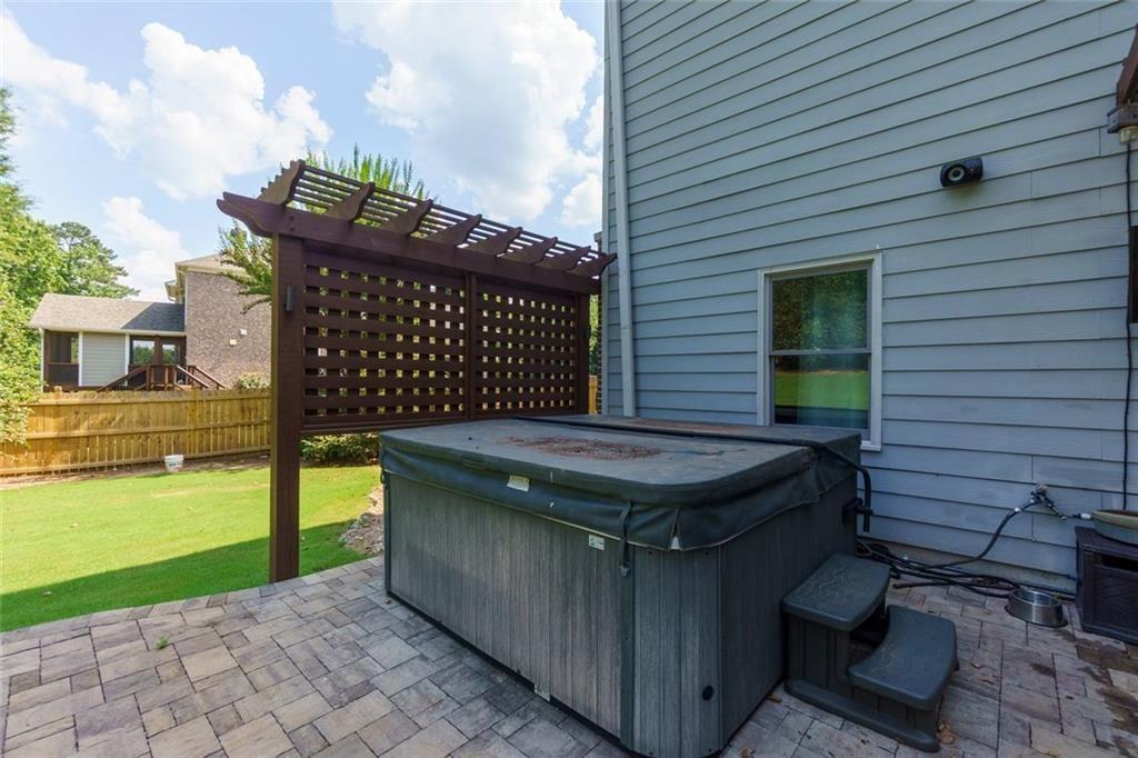 Glen Brooke - Residential