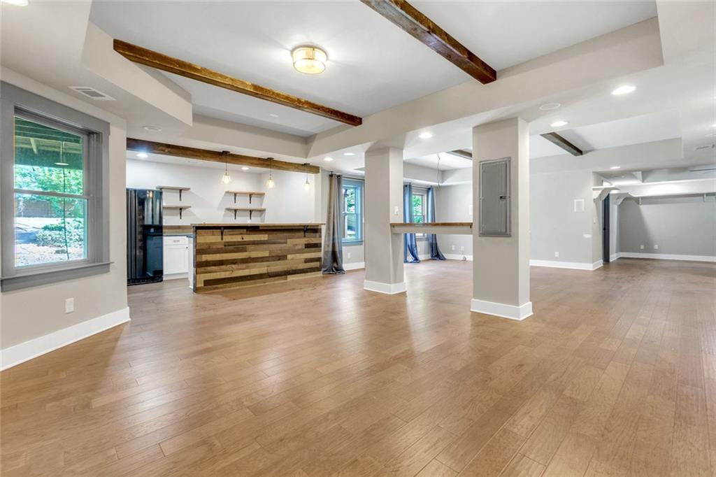 Glen Brooke - Residential