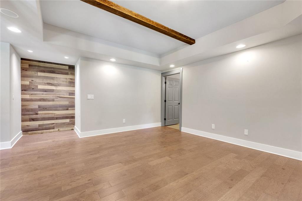 Glen Brooke - Residential