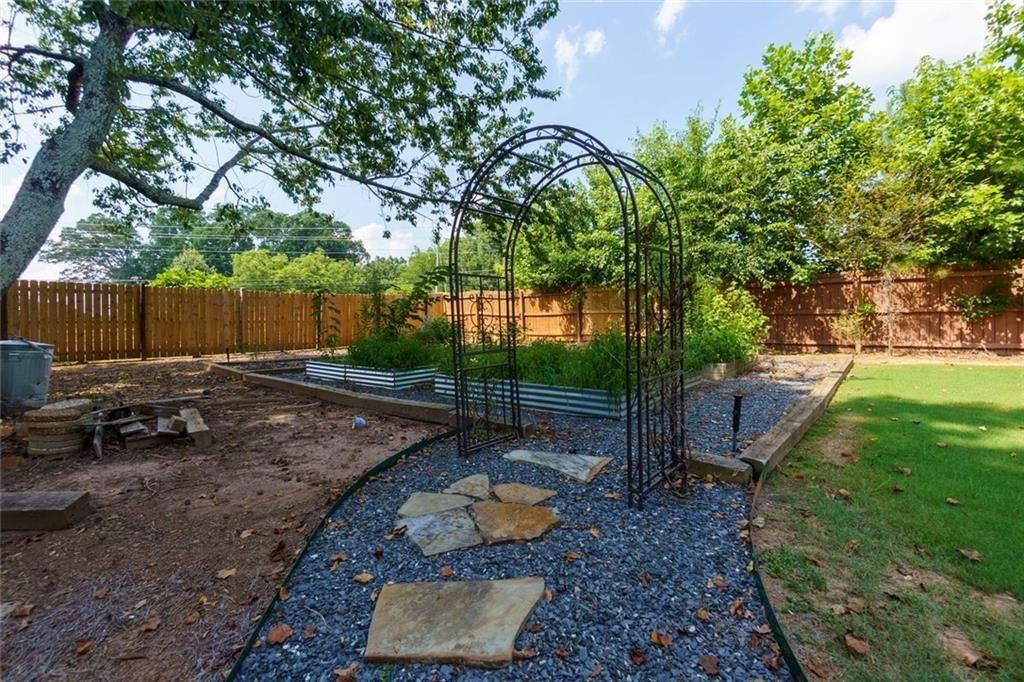 Glen Brooke - Residential