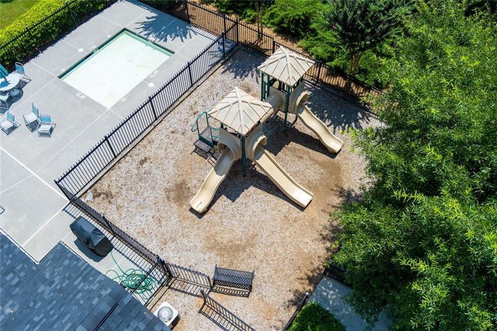 Glen Brooke - Residential