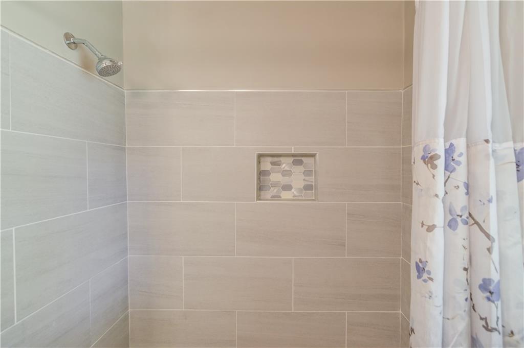 4048 Suzanne Lane, Duluth, Georgia image 24