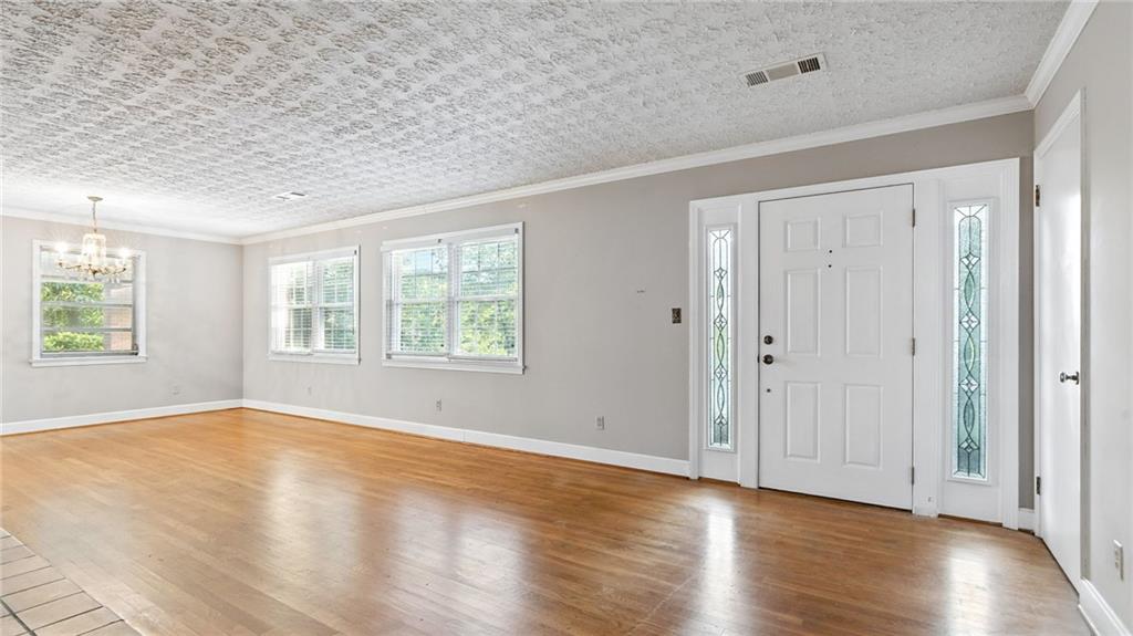 5809 Norton Circle