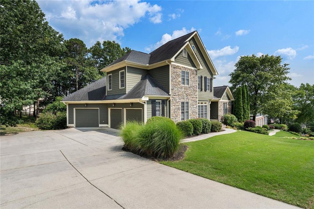 203 Crescent Moon Way