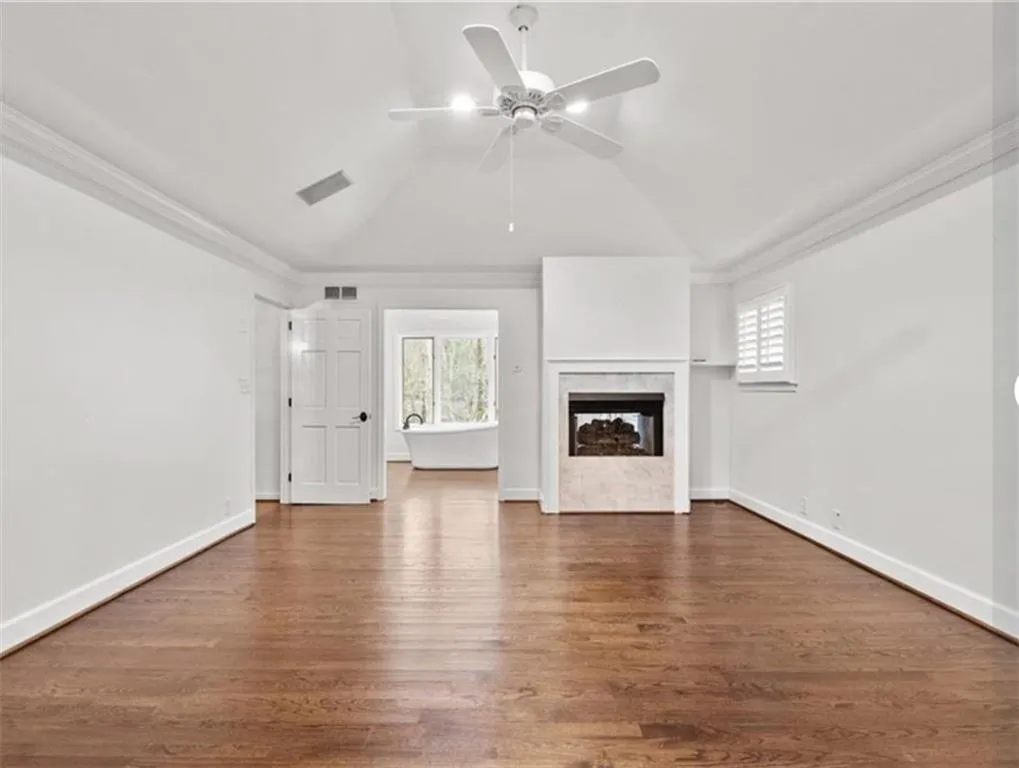 Sandy Springs, Georgia 30350, United States, 4 Bedrooms Bedrooms, ,4 BathroomsBathrooms,Residential,Active,159009