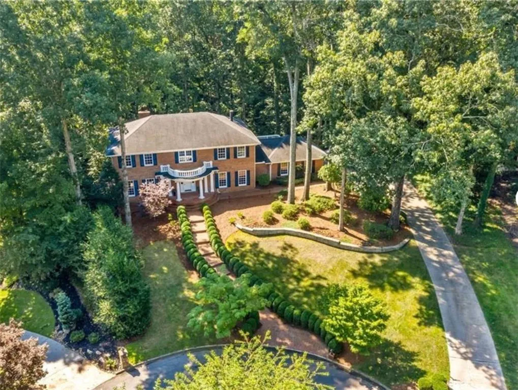 Sandy Springs, Georgia 30350, United States, 4 Bedrooms Bedrooms, ,4 BathroomsBathrooms,Residential,Active,159009