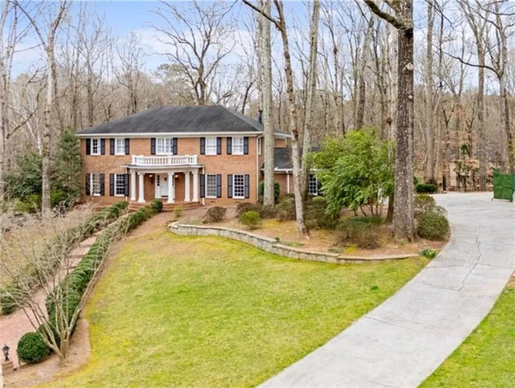 Sandy Springs, Georgia 30350, United States, 4 Bedrooms Bedrooms, ,4 BathroomsBathrooms,Residential,Active,159009