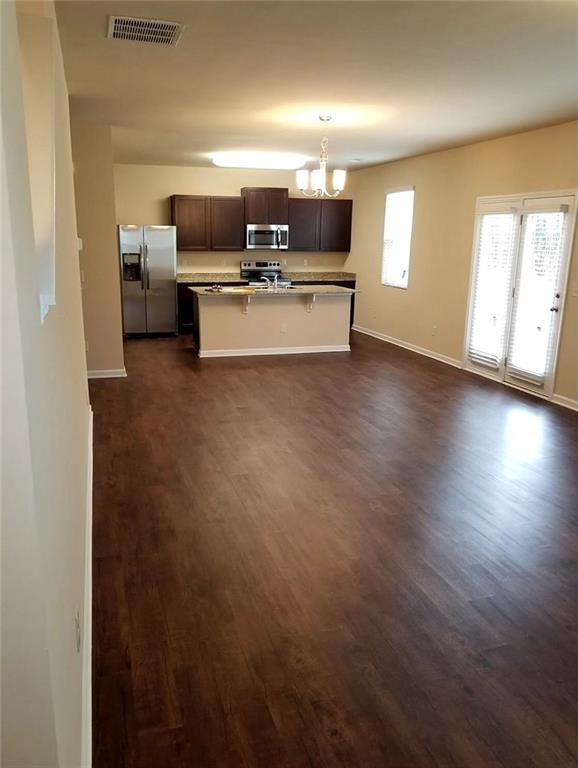 405 LAKE RIDGE Lane