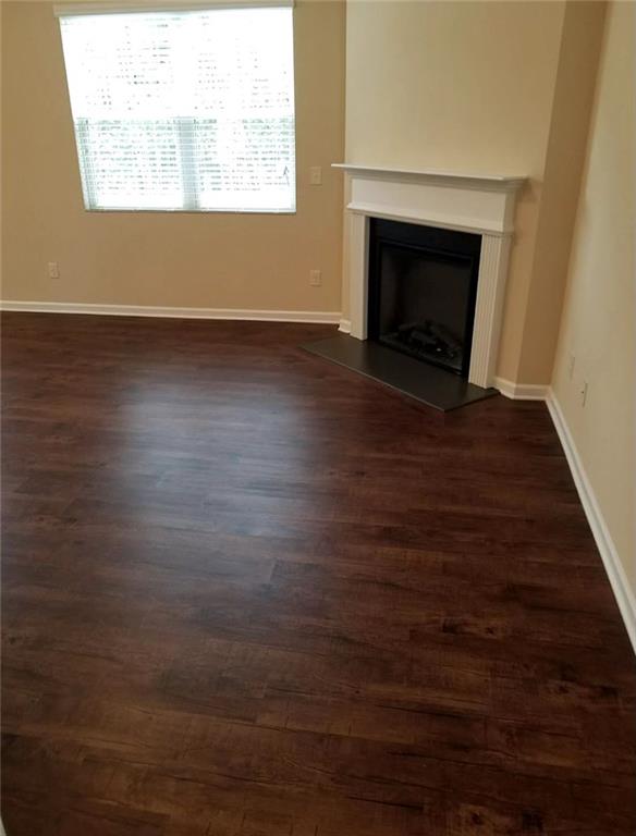 405 LAKE RIDGE Lane
