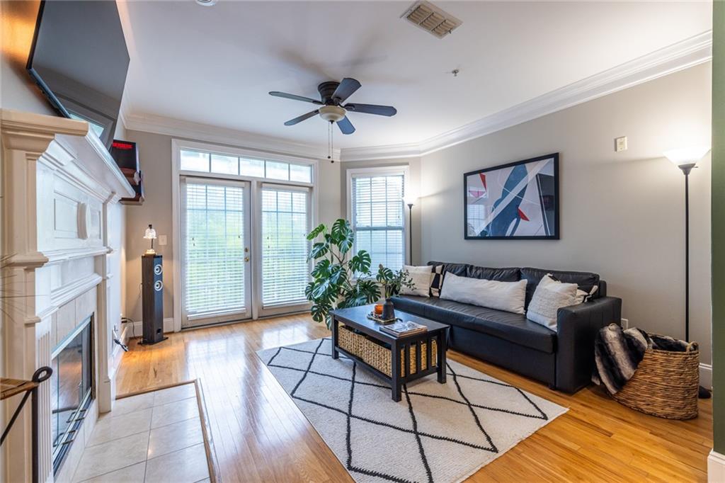 Vinings Vineyard - Residential Lease