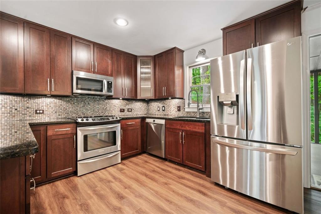 475 Nottingham Drive, Marietta, Georgia image 7