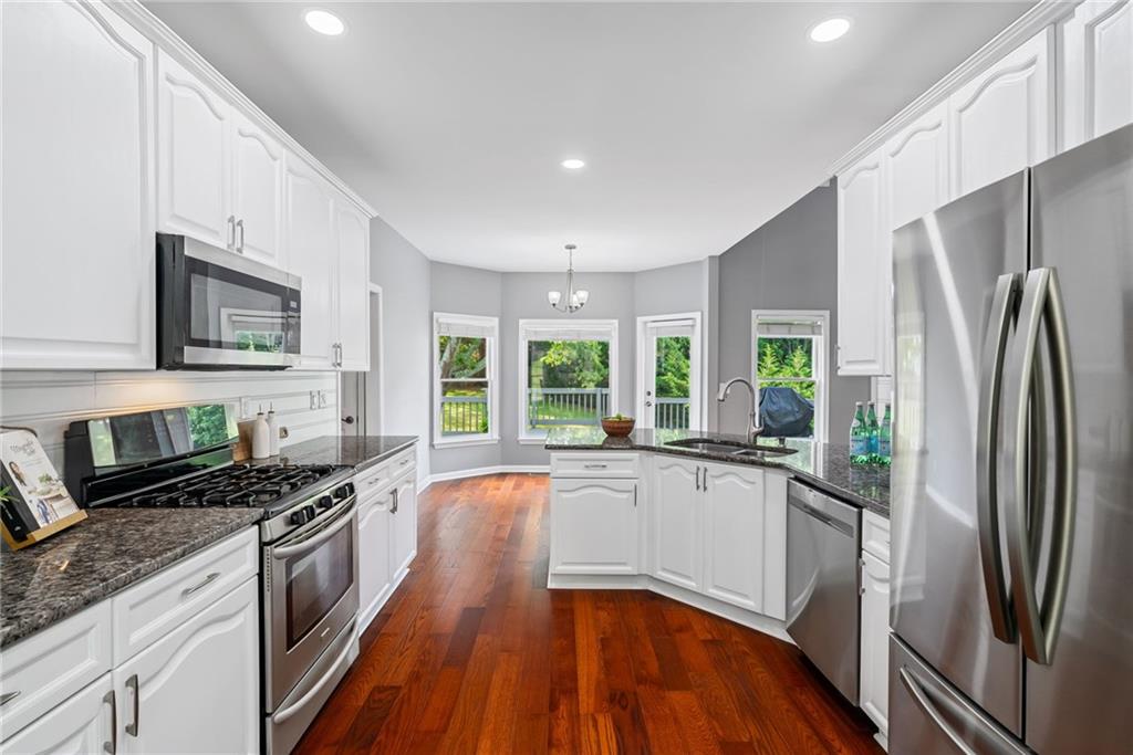 455 Firelite Lane, Suwanee, Georgia image 13