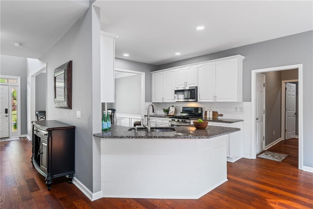 455 Firelite Lane, Suwanee, Georgia image 17