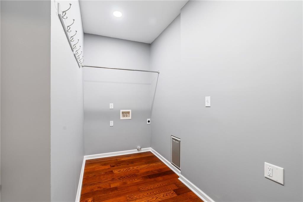455 Firelite Lane, Suwanee, Georgia image 29