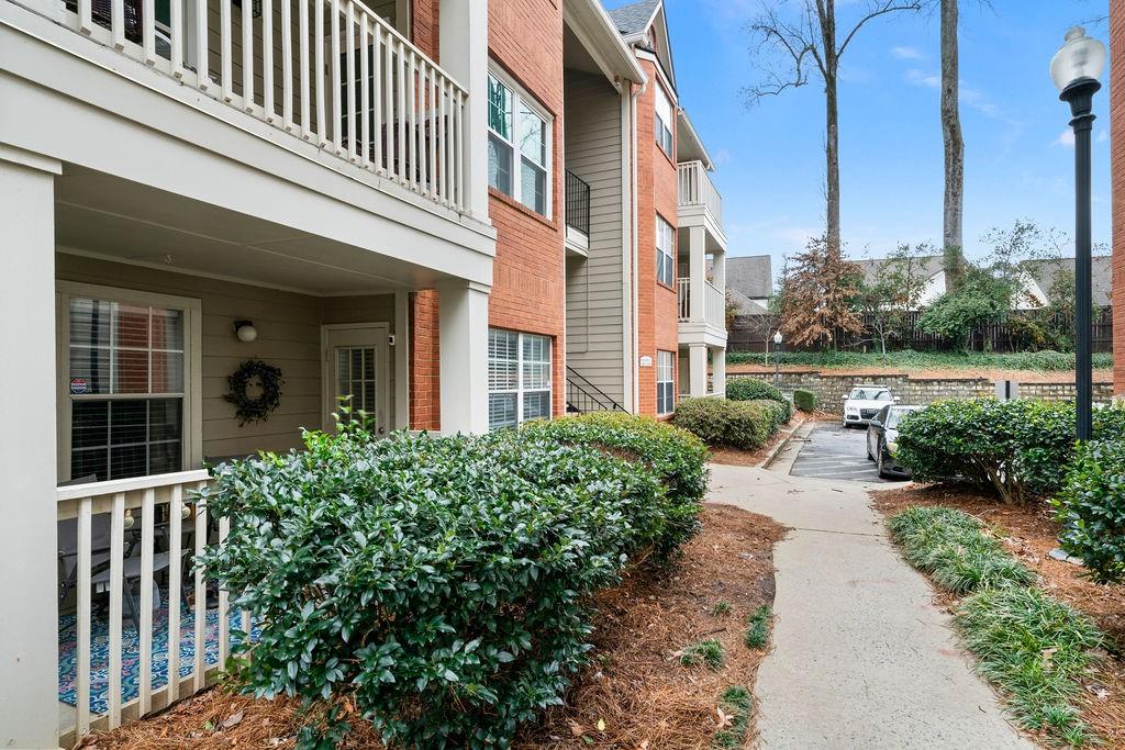 3066 Chastain Park Court NE