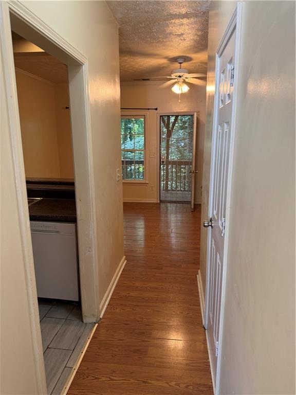 870 Glynn Oaks Drive