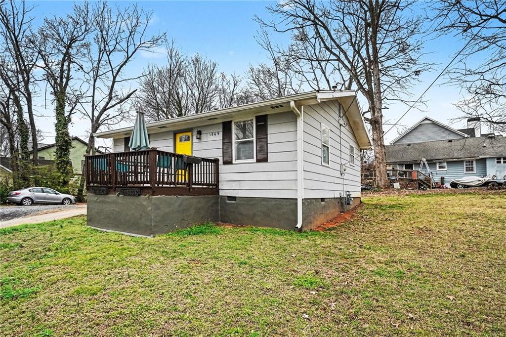 1869 Spring Avenue NW