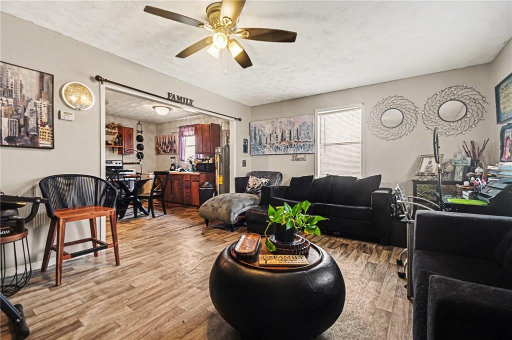 1869 Spring Avenue NW