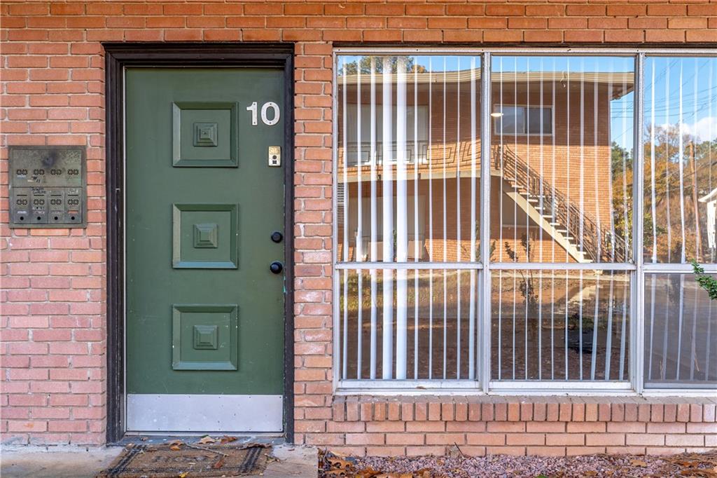 1135 Woodland Avenue NE 9