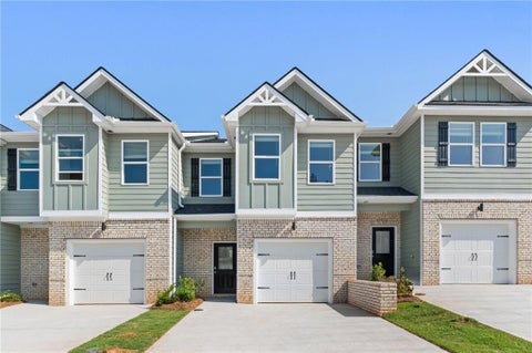 Townhouse For Sale - 8316 Columbia Court<br/> Palmetto, GA 30268