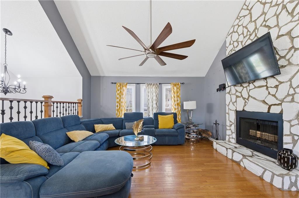 4941 Old Briar Trail