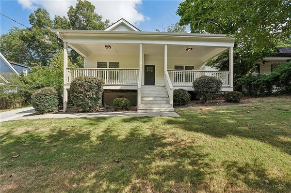 809 DILL AVE SW, ATLANTA, GA 30310 - Image 35930bdf5c8bc2ae6cd3c81ab7396c3a/2033936841